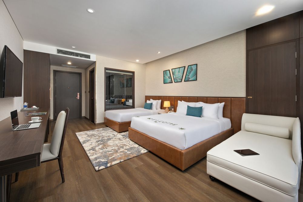 Premium triple balcony